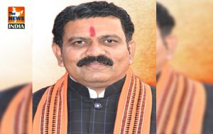 पुलिस की कार्यप्रणाली आम जनता एवं पीड़ित को समझ आए इसलिए उर्दू की जगह सरल हिंदी शब्दों का हो प्रयोग पुलिस की कार्यप्रणाली आम जनता एवं पीड़ित को समझ आए इसलिए उर्दू की जगह सरल हिंदी शब्दों का हो प्रयोग