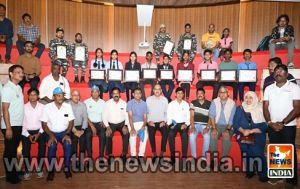 श्री जितेन्द्र कुमार वन महानिदेशक एवं विशेष सचिव पर्यावरण एवं जलवायु परिवर्तन मंत्रालय भारत सरकार ने ‘एक पेड़ मां के नाम अभियान‘ के तहत नंदनवन जंगलसफारी में महुए के पौधे लगाए श्री जितेन्द्र कुमार वन महानिदेशक एवं विशेष सचिव पर्यावरण एवं जलवायु परिवर्तन मंत्रालय भारत सरकार ने ‘एक पेड़ मां के नाम अभियान‘ के तहत नंदनवन जंगलसफारी में महुए के पौधे लगाए