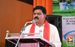 विभाजन विभीषिका स्मृति दिवस पर मशाल जुलूस में उपमुख्यमंत्री विजय शर्मा हुए शामिल विभाजन विभीषिका स्मृति दिवस पर मशाल जुलूस में उपमुख्यमंत्री विजय शर्मा हुए शामिल