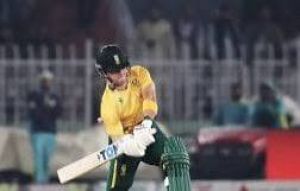 MS धोनी पर बनी फिल्म ने पाकिस्तान के युवा स्पिनर तारिक का करियर बदल दिया