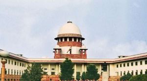  सुप्रीम कोर्ट ने विदेश में फंसे भारतीयों को लाने वाली फ्लाइट में सभी सीट भरने को बताया स्वास्थ्य से खिलवाड़ 