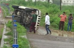  कानपुर मुठभेड़ के मुख्य आरोपी विकास दुबे एनकाउंटर में ढेर, थी भागने की कोशिश 