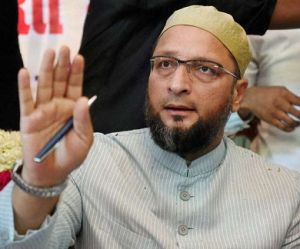  रक्षा मंत्री राजनाथ सिंह पर ओवैसी का निशाना, कहा- रूस की मदद लेकर आपने कमजोरी दिखाई 