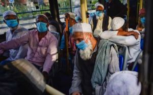 नई दिल्ली : तब्लीगी मरकज़ की मीडिया रिपोर्टिंग पर सरकार के जवाब से SC नाराज़, कहा- फेक न्यूज़ पर नियंत्रण की व्यवस्था बनाना ज़रूरी