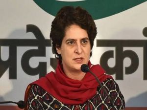प्रियंका गांधी का हमला, सरकार पर की आरोपों की ‘बौछार ऑक्सीजन की कमी से मौत नहीं’वाले बयान पर जताई नाराजगी