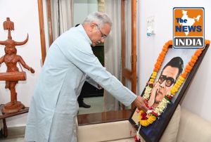 मुख्यमंत्री ने छत्तीसगढ़ में नाचा के जनक दाऊ दुलार सिंह मंदराजी एवँ स्वतंत्रता संग्राम सेनानी और लोकप्रिय राजनेता श्री बिसाहू दास महंत की जयंती पर उन्हें किया नमन