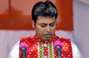  त्रिपुरा में बिप्लब कुमार देब का मुख्यमंत्री पद से इस्तीफा... 