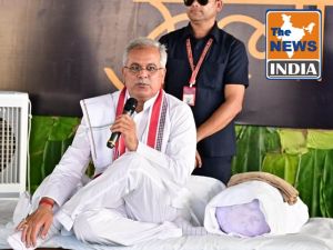 भेंट मुलाकात - रामगढ़: मुख्यमंत्री भूपेश बघेल ने लोगों की समस्याएं सुनी...