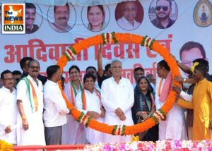 मुख्यमंत्री श्री बघेल विश्व आदिवासी दिवस एवं मां मांवली महासभा के पदाधिकारियों के शपथ ग्रहण समारोह में हुए शामिल 